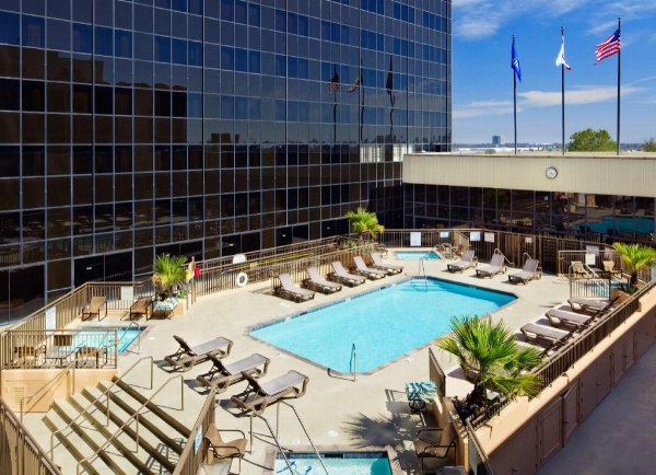 Hilton Los Angeles Airport Main image